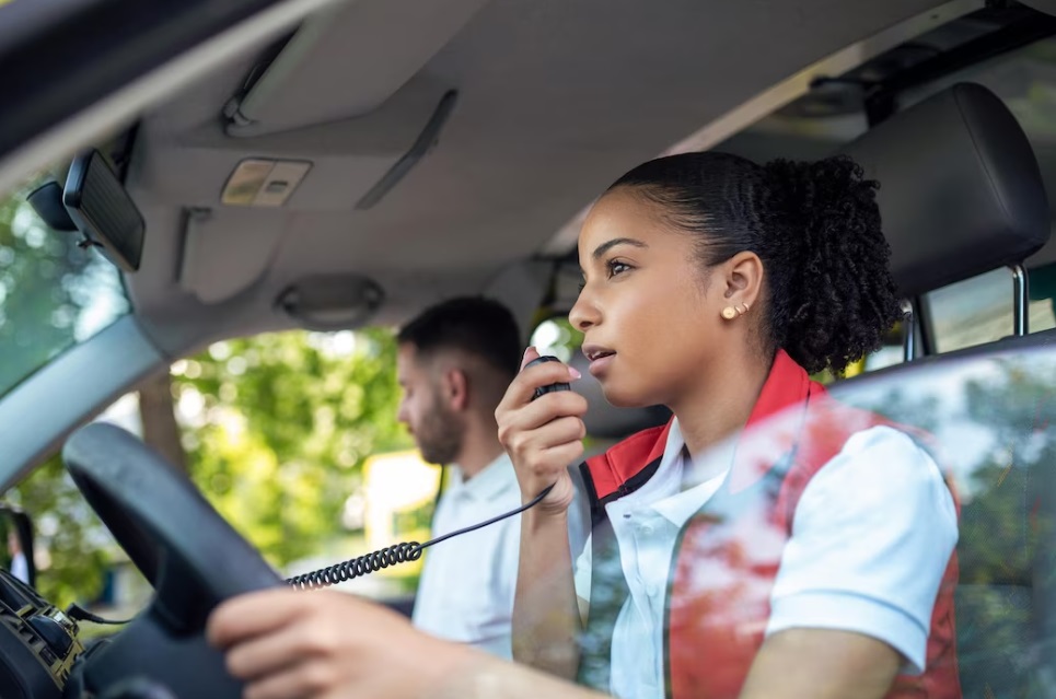 Ambulância: Atendimento de emergência para salvar vidas 1 ambulancia atendimento de emergência